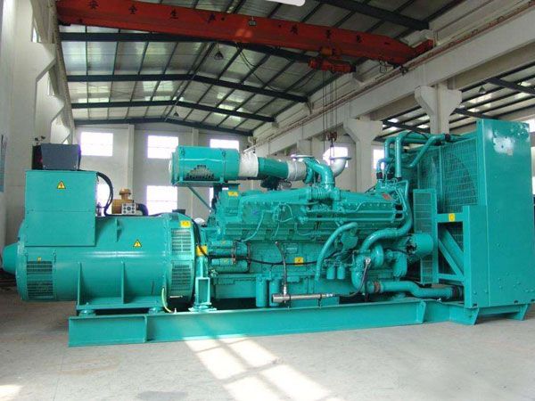 雄县影响800KW发电机组油耗的因素有哪些？